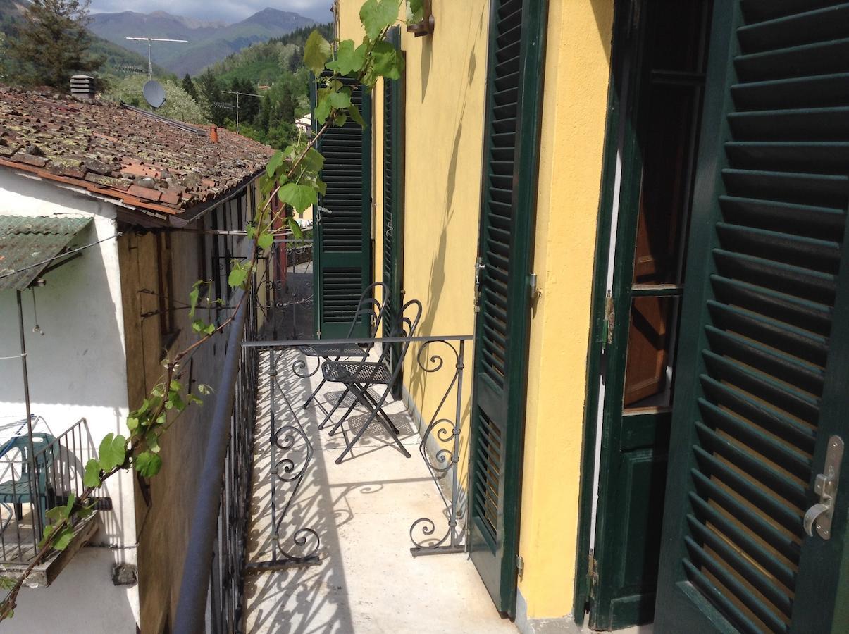 Casa Fontana Tuscany B&B Barga Room photo
